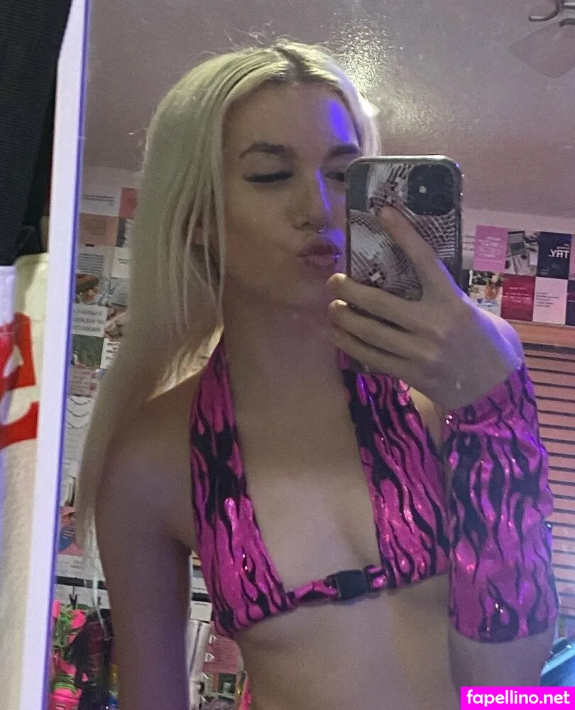 pollyblue.of, pollybluefree Nude Leaked OnlyFans Photo #8ujwCf4PdD