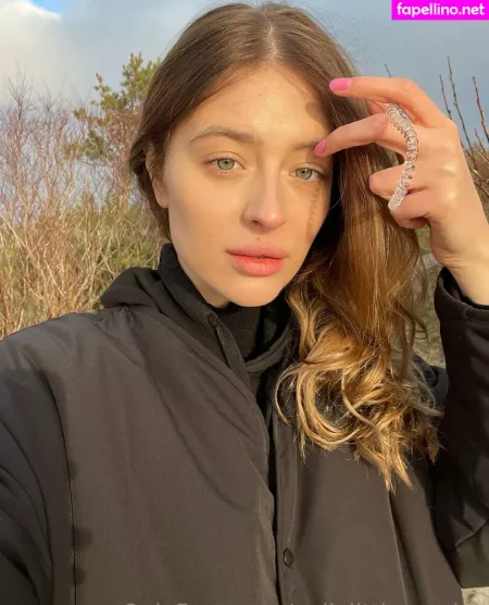 Pollylittlecaprice OnlyFans Thumbnail #KRJW3nbv6J