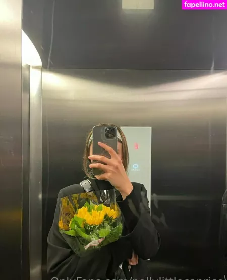 Pollylittlecaprice OnlyFans Thumbnail #P9qqs7fxBL