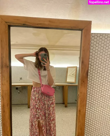 Pollylittlecaprice OnlyFans Thumbnail #xi0lD9of1W