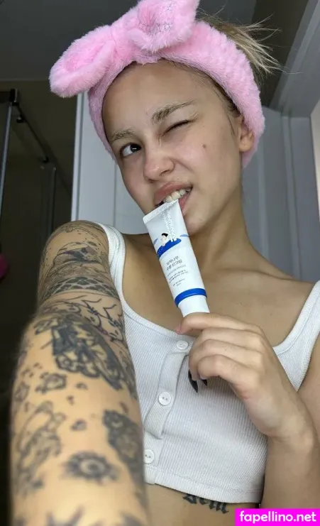 Pollyy Mollyy OnlyFans Thumbnail #5w1Qx4a6Jx
