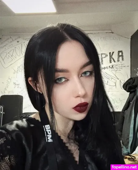 Polnalyubvi OnlyFans Thumbnail #4iOTaI8eAi