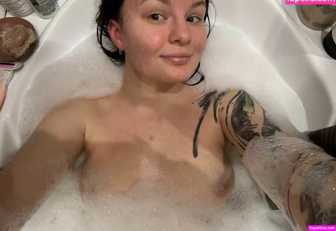 Pololosha06 OnlyFans Thumbnail #lMgZqGiM2D