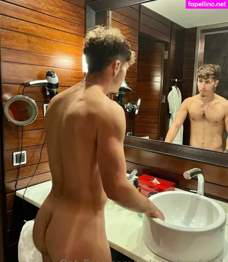 Poloxxxfansfree1 OnlyFans Thumbnail #YhM925ZRgu