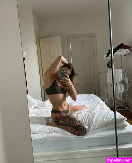 Poly Luna 1 OnlyFans Thumbnail #19SmjD8Z2q