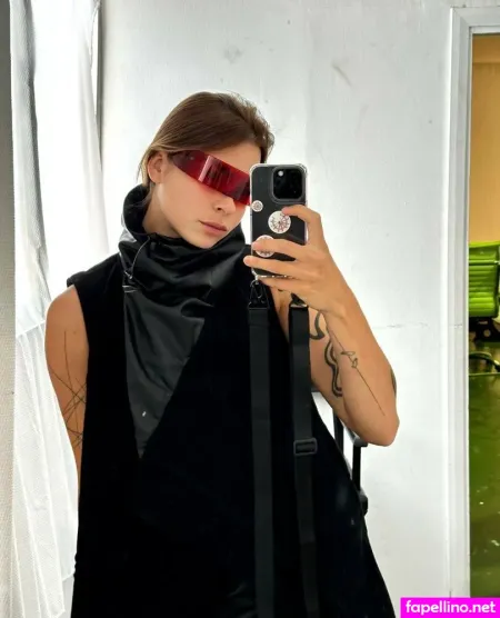 Poly Luna 1 OnlyFans Thumbnail #3FJGfJvfeF