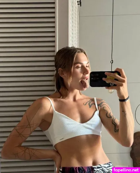 Poly Luna 1 OnlyFans Thumbnail #9yNwaxOf0s