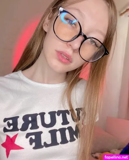 Polykittenmyr OnlyFans Thumbnail #vI1hWYsN3Q