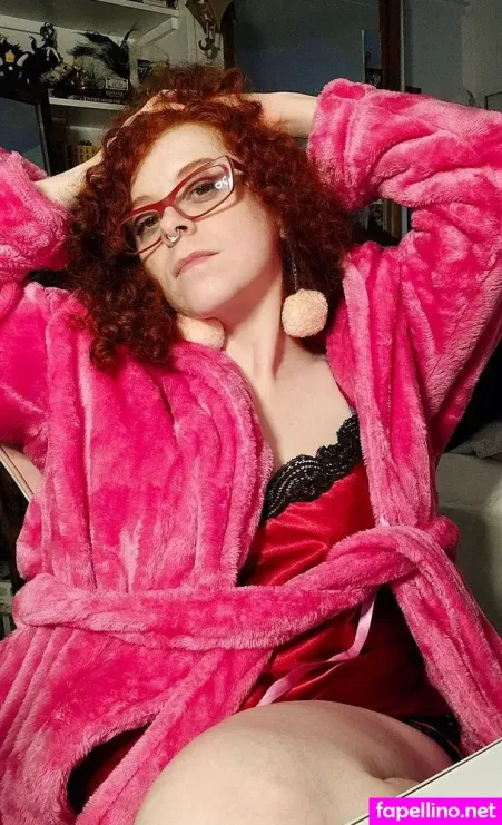 Pomegprincess Main Profile Photo