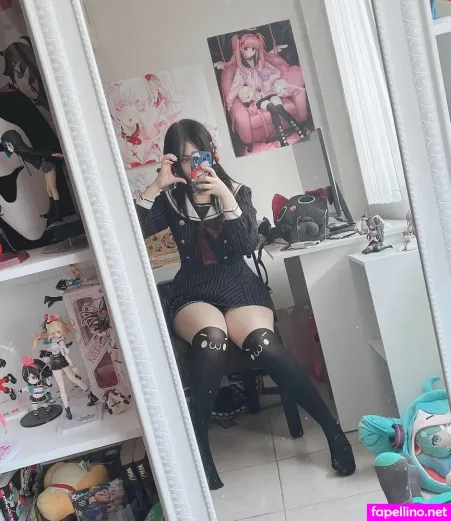 Poniko 666 OnlyFans Thumbnail #6Nxvpv8xgB