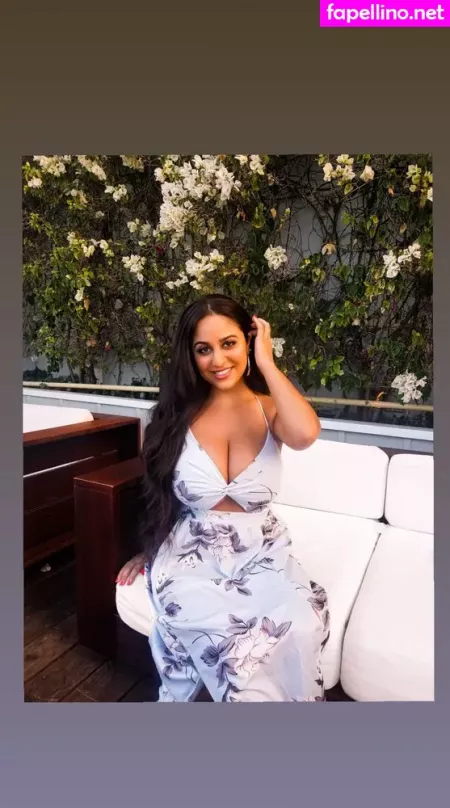 Ponsee Saa OnlyFans Thumbnail #VIQOv06vvo