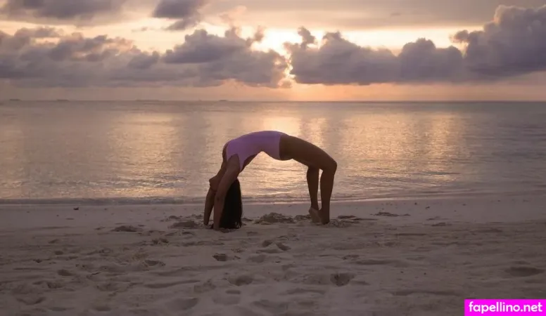 Pooja Hegde OnlyFans Thumbnail #hWfA4BB1VY