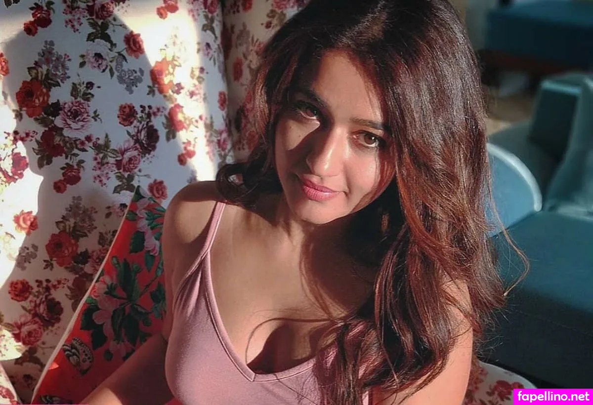 Poonam Bajwa Nude Leaked OnlyFans Photo #9Rp0CGTAyI