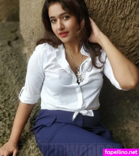 Poonam Bajwa OnlyFans Thumbnail #9Ulzpg118X