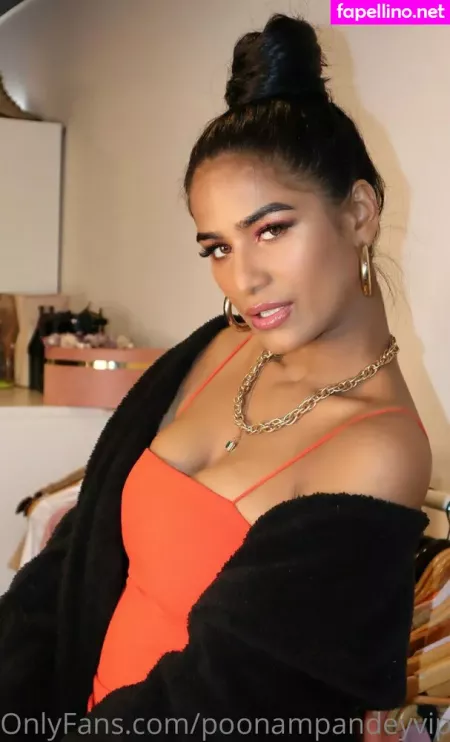 Poonam Pandey OnlyFans Thumbnail #UT07ak9YyN