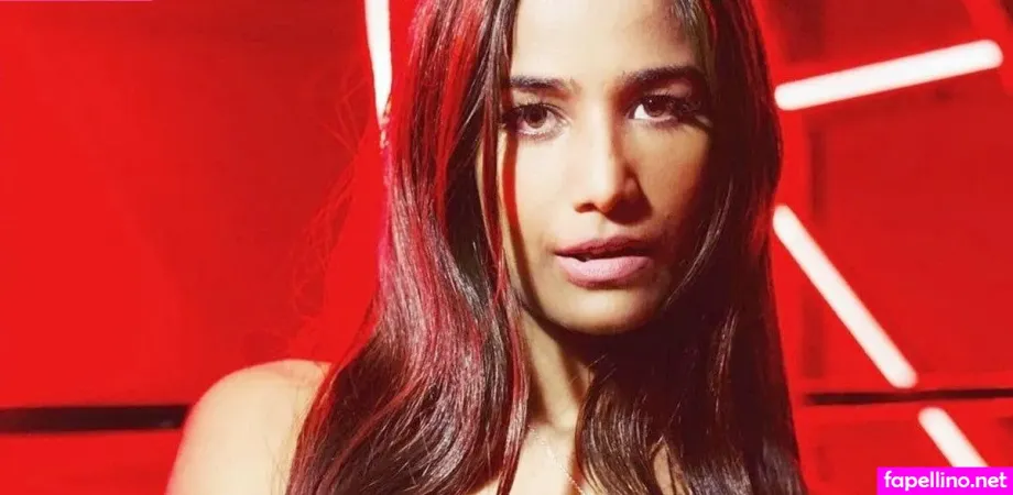 Poonam OnlyFans Thumbnail #3PfFEVeiDs