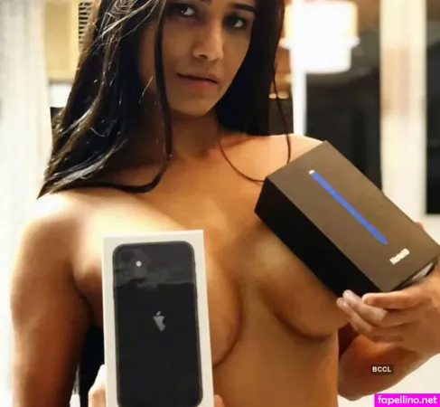 Poonampandey OnlyFans Thumbnail #U0x1RuQ73p