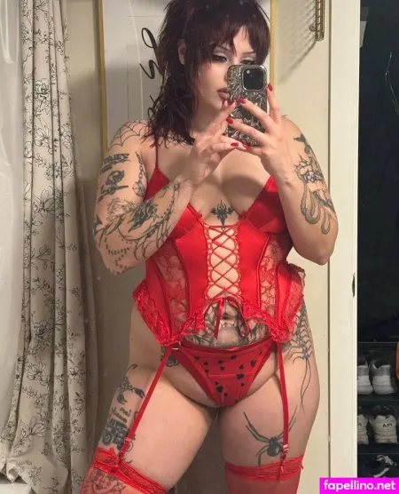 Poorlilwitch OnlyFans Thumbnail #khzXFAMGtV