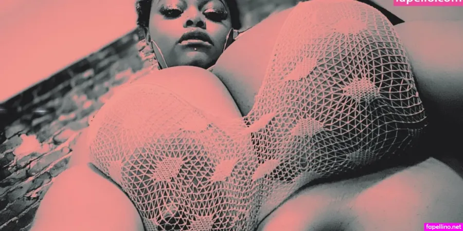 Popmybubbless OnlyFans Thumbnail #8bCt3kFlIe