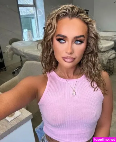 Poppieleigh97 OnlyFans Thumbnail #FjXAeNMdhq