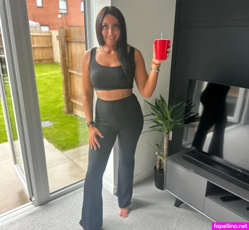 Popping Candy OnlyFans Thumbnail #zPqz6MPO9A