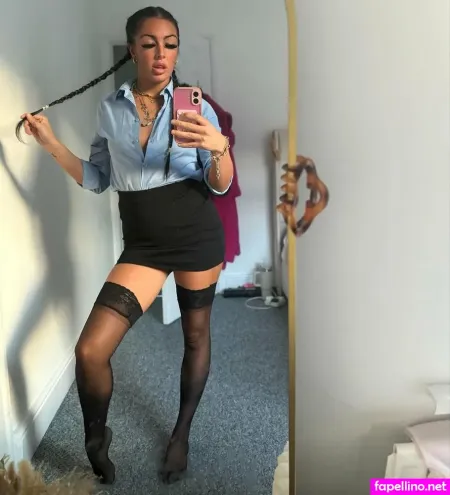 Poppy Mae Main Profile Photo