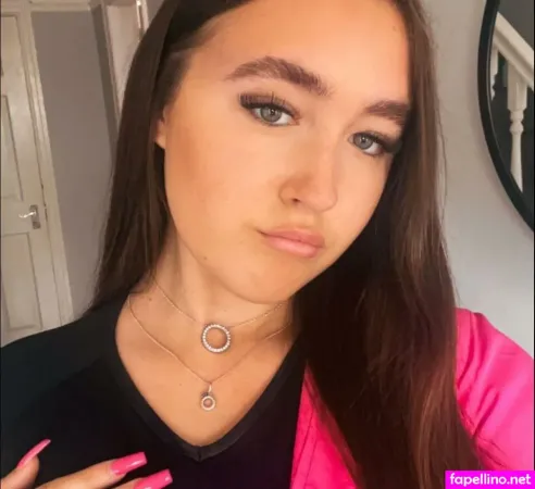 Poppy R OnlyFans Thumbnail #FgOyOXySyX
