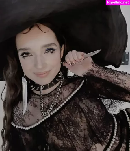 Poppy OnlyFans Thumbnail #eqD7I3akOw