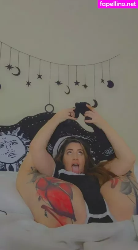 Poppycarmine OnlyFans Thumbnail #1mAlQysy7z