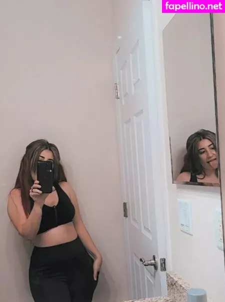 Poppycarmine OnlyFans Thumbnail #71iXzCKliB