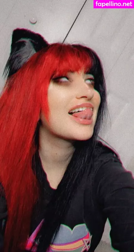 Poppycarmine OnlyFans Thumbnail #iVsZLp0Uiy