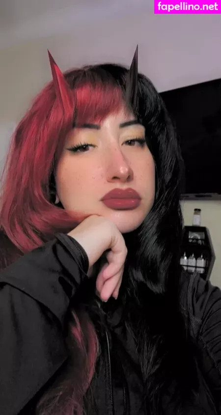 Poppycarmine OnlyFans Thumbnail #poqpY4xcKs