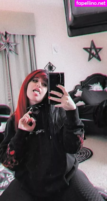 Poppycarmine OnlyFans Thumbnail #vSTlQz7WGa