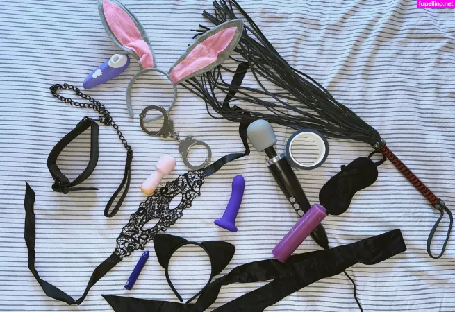 Poppyharps OnlyFans Thumbnail #RGB3hzJoXU