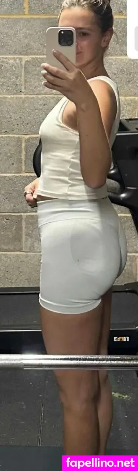 Poppyhollins OnlyFans Thumbnail #OhKWXg24Lh