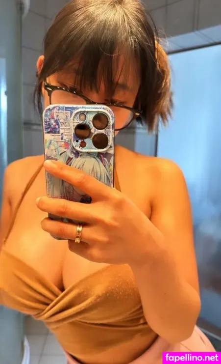 Poppymeilleur999 OnlyFans Thumbnail #EP0SS5eobk
