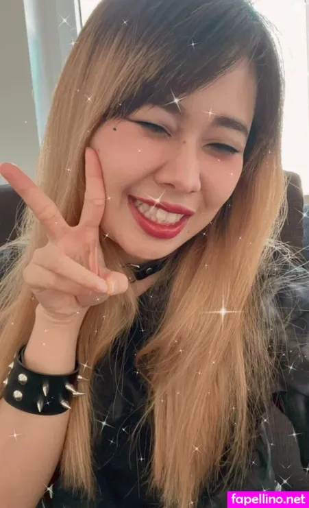 Poppymeilleur999 OnlyFans Thumbnail #fNUm8MssHt