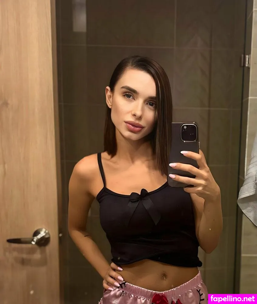 brenneise, pops_kris Nude Leaked OnlyFans Photo #BtWRKZISka