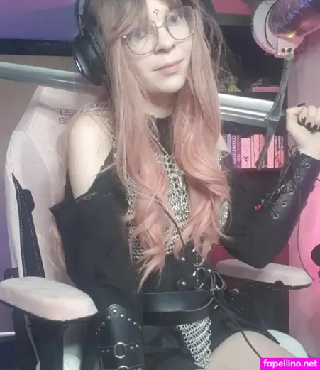 Porcelain Ghoul OnlyFans Thumbnail #1A1wYzgRrE
