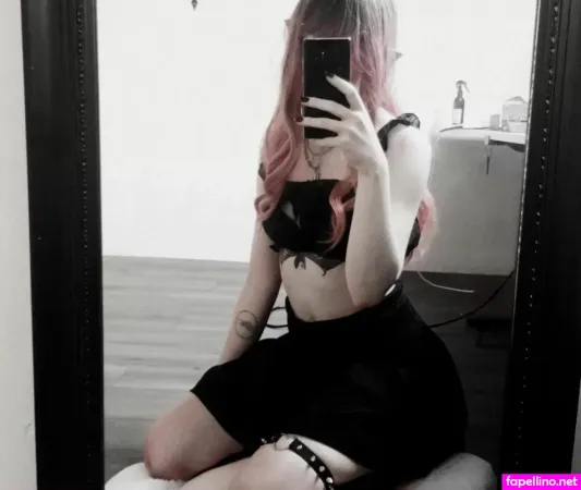 Porcelain Ghoul OnlyFans Thumbnail #C3fJtyuCxS