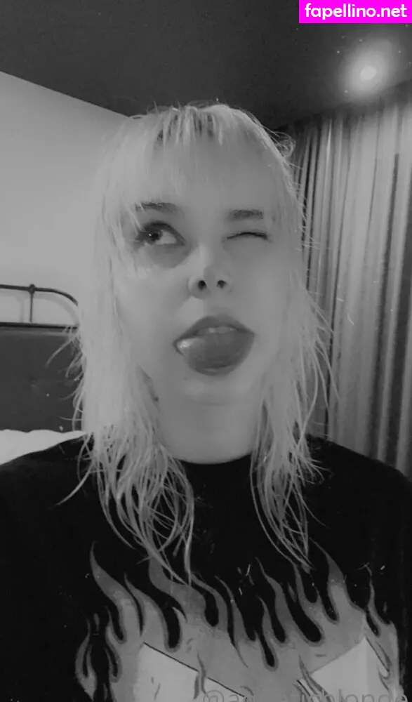 porcelain_blue, porcelainblues Nude Leaked OnlyFans Photo #SkGRtwJTgn