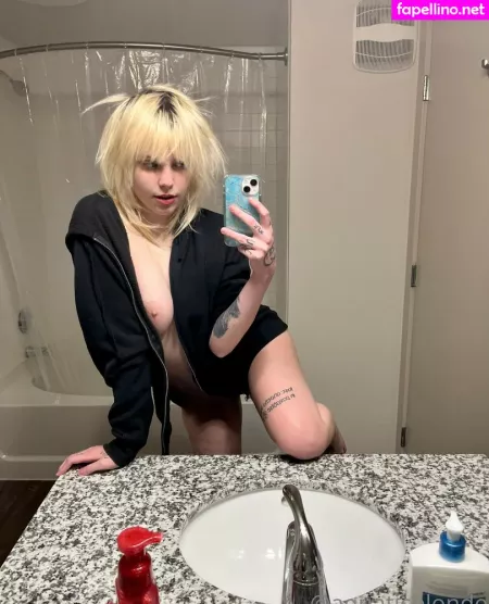 Porcelainblues OnlyFans Thumbnail #rAtSr9RSzX