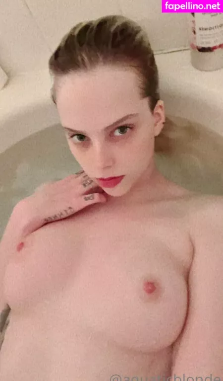 Porcelainblues OnlyFans Thumbnail #uGUHQKSMuE