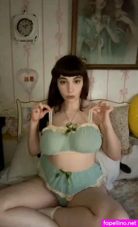 Porcelainmilkbottle OnlyFans Thumbnail #K20OGXHD2Q