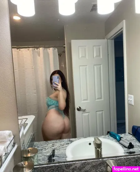 Porcelainpeachx OnlyFans Thumbnail #bk4QuViitl