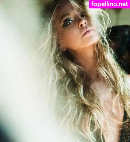 Portia Doubleday OnlyFans Thumbnail #UtCnMDXA9H