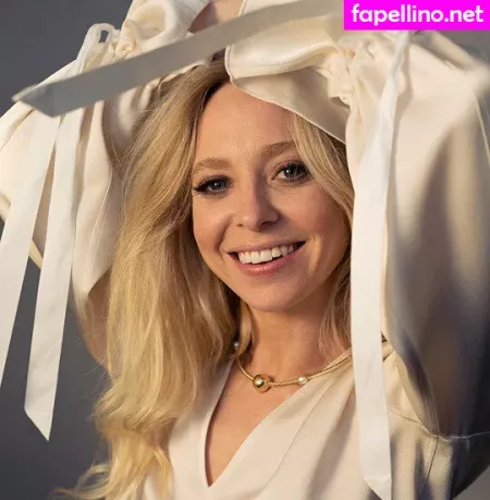 Portia Doubleday OnlyFans Thumbnail #ik8yX2oec2