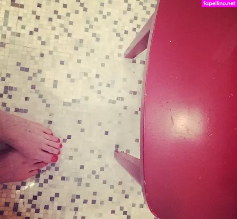 Portia Doubleday OnlyFans Thumbnail #oB1Ocblh0d