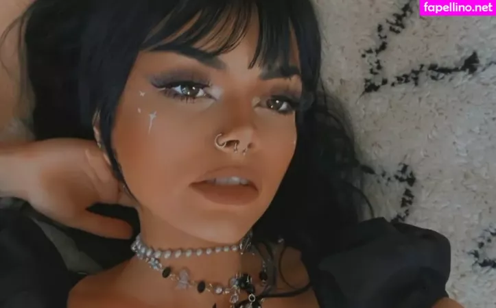 Portsmouth OnlyFans Thumbnail #0ZJdrFpt4h