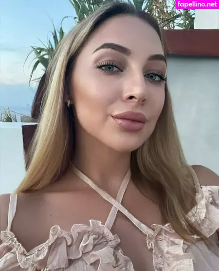 Posh Babe OnlyFans Thumbnail #CwpqKGbcQz
